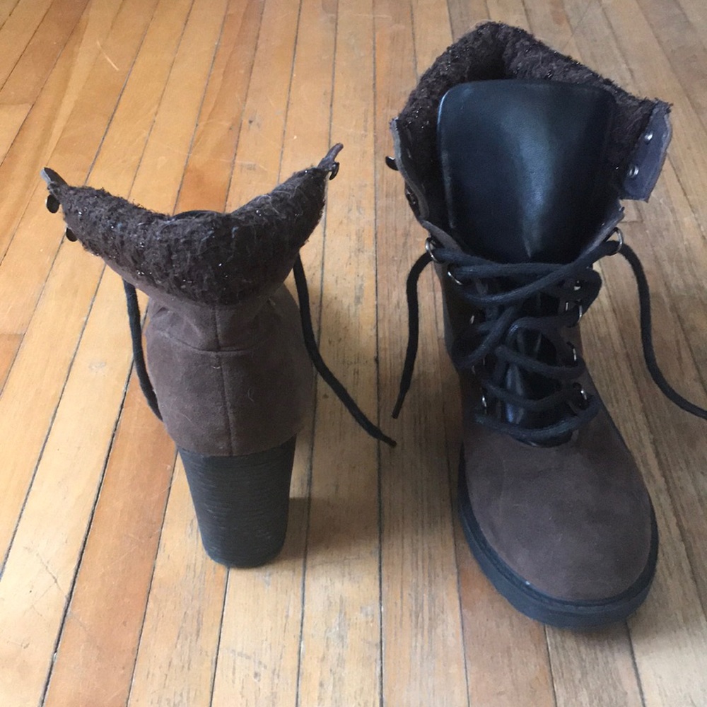 Cute boots - Picture 4 of 5